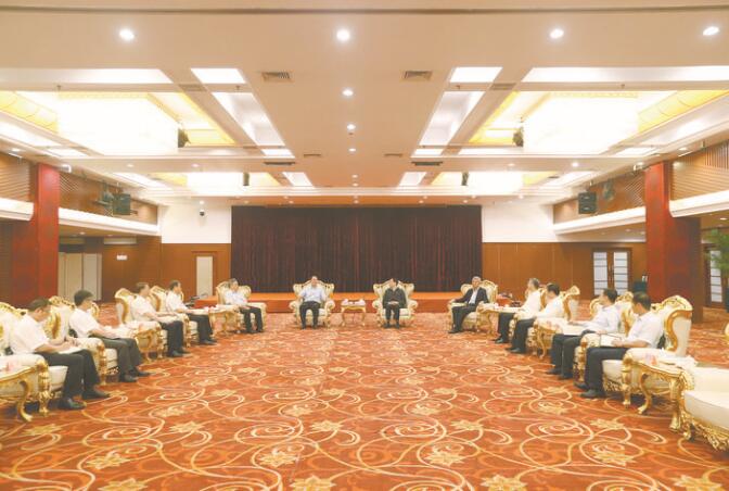 河南省委書記王國生、省長(zhǎng)尹弘會(huì)見國家電網(wǎng)董事長(zhǎng)、黨組書記毛偉明