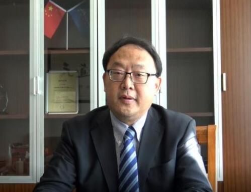 晶澳科技執(zhí)行總裁牛新偉：強(qiáng)而不爭，順勢而為