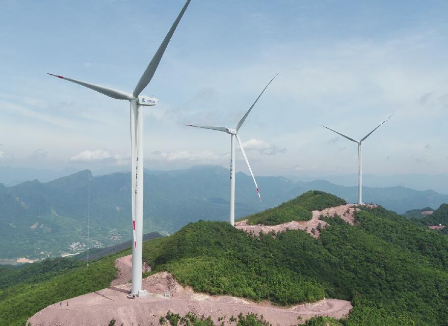 廣西貴港供電：推動電力“大風車”，吹起平南環(huán)保風