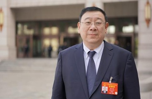 國(guó)網(wǎng)湖南省電力有限公司董事長(zhǎng)、黨委書(shū)記 孟慶強(qiáng):推動(dòng)電池儲(chǔ)能產(chǎn)業(yè)發(fā)展 助力實(shí)現(xiàn)碳達(dá)峰、碳中和目標(biāo)