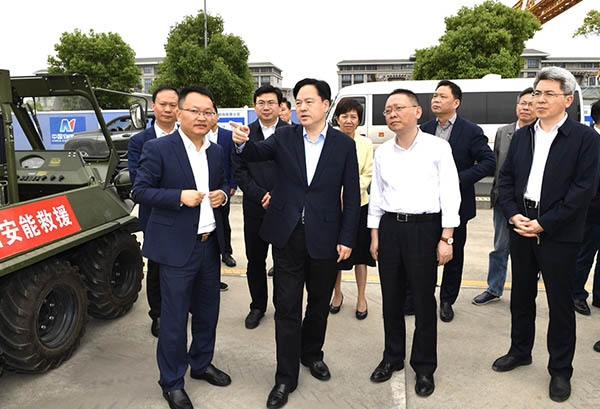 常州市委副書記、市長陳金虎蒞臨中國安能二局常州分公司調(diào)研防汛抗旱工作