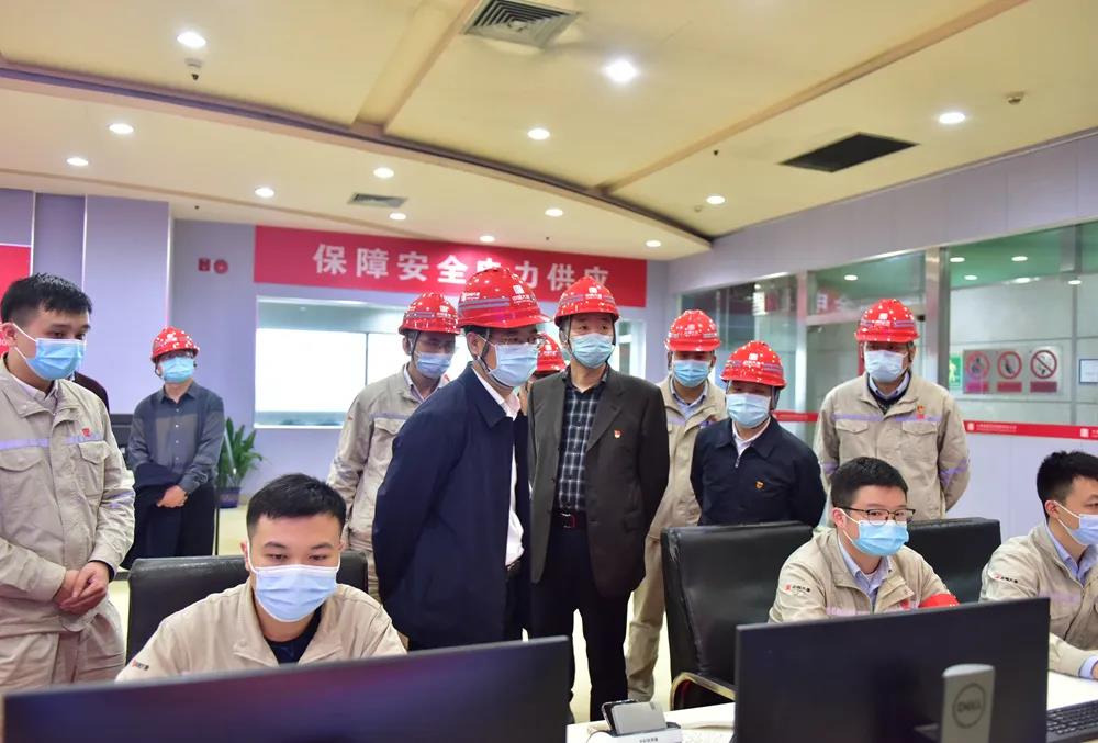華銀電力賀子波、陳自強(qiáng)一行到湘潭發(fā)電公司調(diào)研