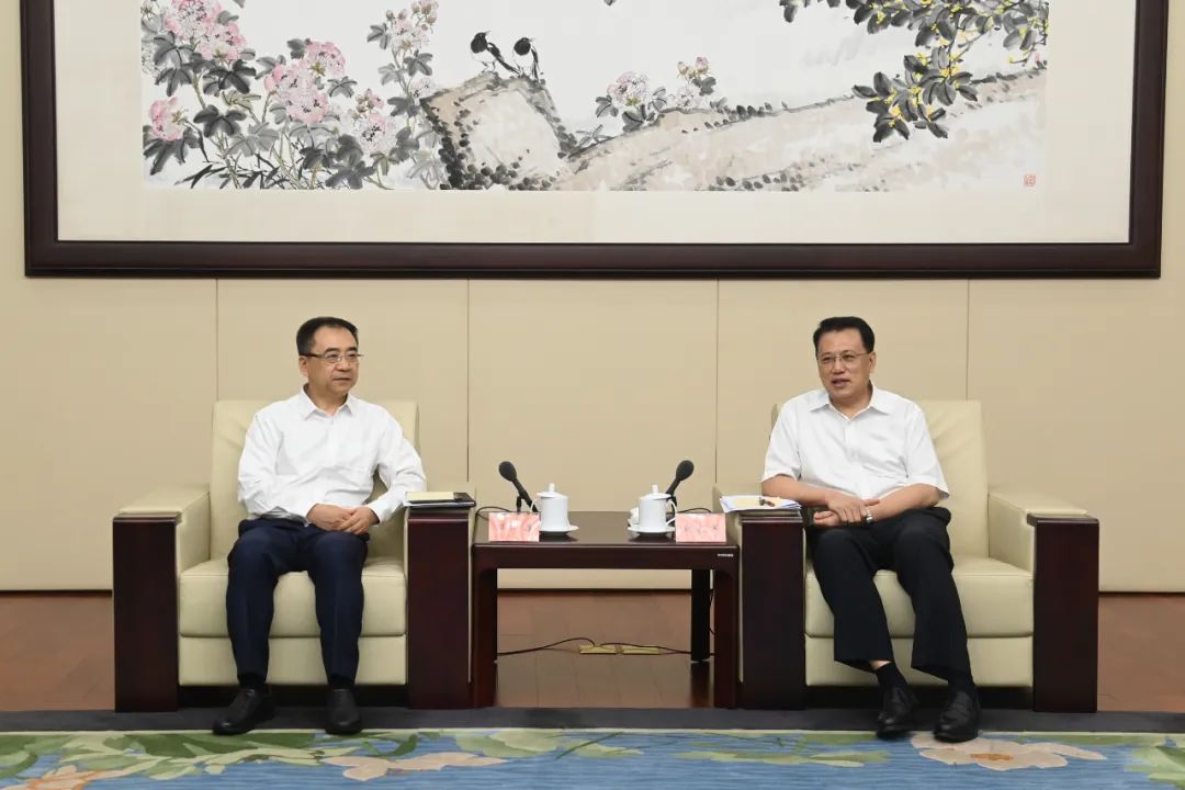 大唐集團(tuán)公司黨組書記、董事長(zhǎng)鄒磊拜會(huì)浙江省委書記、省人大常委會(huì)主任袁家軍