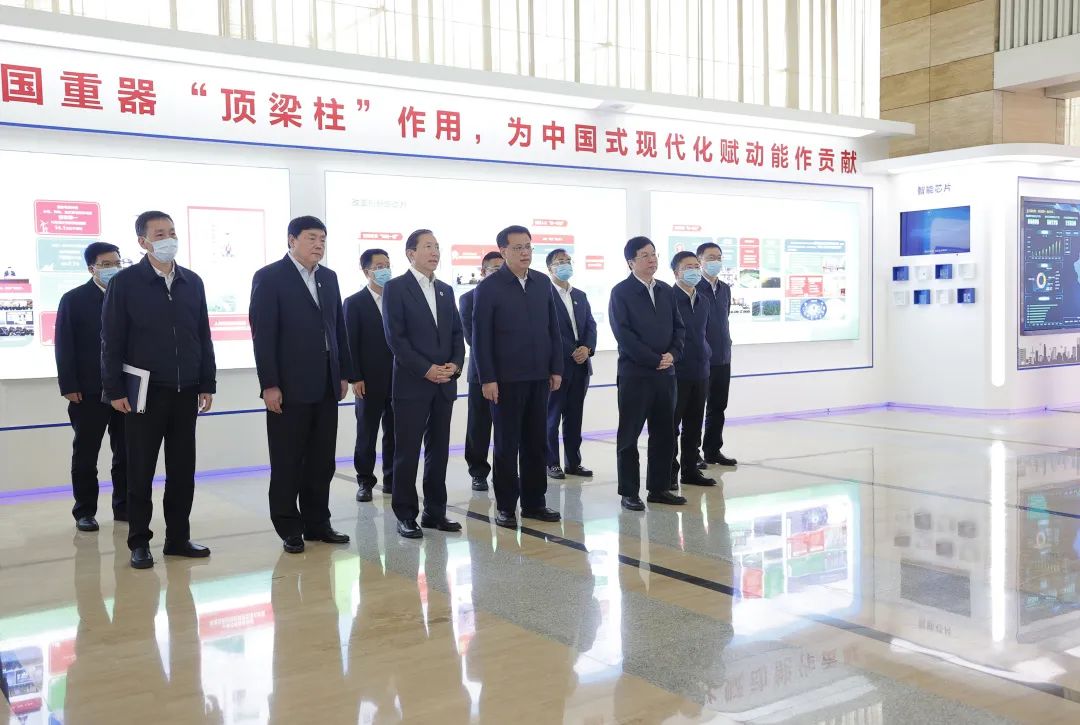 重慶市委書記袁家軍、市長胡衡華與國家電網(wǎng)董事長辛保安、總經(jīng)理張智剛會談