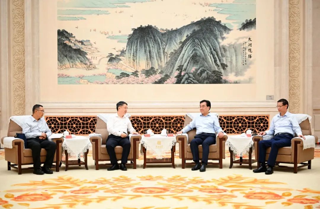 華能集團(tuán)黨組書記、董事長(zhǎng)溫樞剛拜會(huì)江蘇省委書記信長(zhǎng)星、省長(zhǎng)許昆林