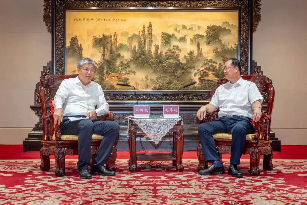 國家能源集團(tuán)黨組書記、董事長劉國躍拜會湖南省委副書記、省長毛偉明