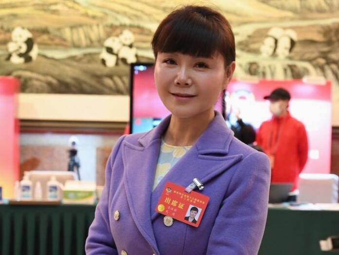 四川省政協(xié)委員李佳蔚：四川要優(yōu)化碳產(chǎn)品、參與碳交易，不斷完善碳設(shè)施