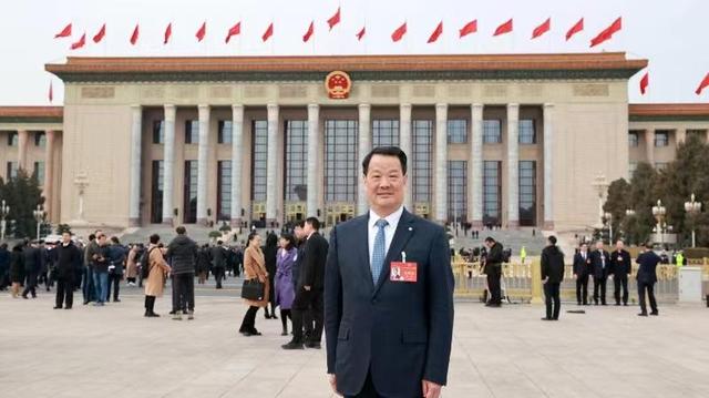 【兩會(huì)好聲音】彭壽院士建議：以應(yīng)用導(dǎo)向?yàn)橹黧w，真正實(shí)現(xiàn)綠色低碳產(chǎn)業(yè)高質(zhì)量發(fā)展