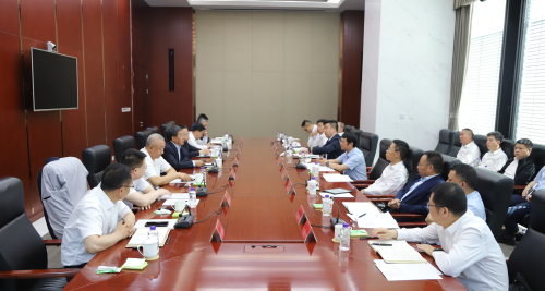 中國電建黨委常委、副總經(jīng)理劉源源與晉能控股集團(tuán)黨委書記、董事長李國彪舉行會談