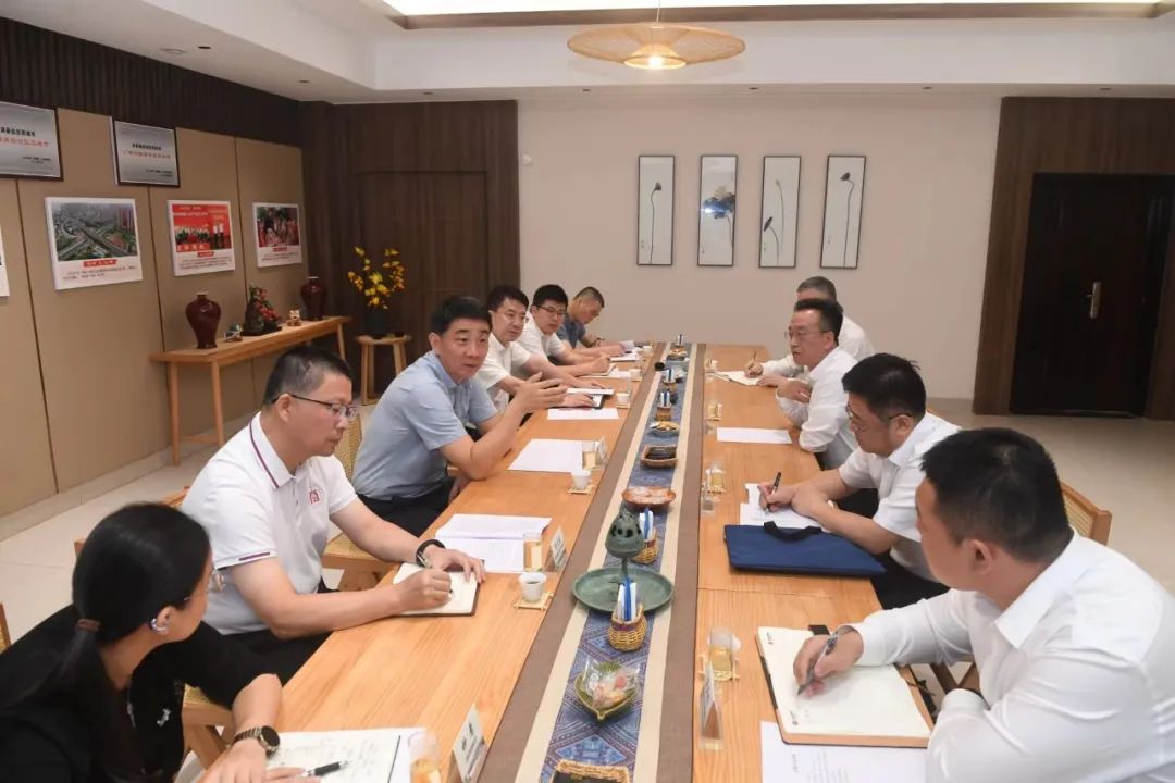 國家能源集團廣西公司黨委書記、董事長李富軍拜會玉林市主要領(lǐng)導