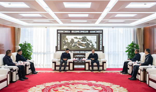華電集團(tuán)黨組書記、董事長(zhǎng)江毅會(huì)見青海省委常委、省政府黨組副書記張錦剛